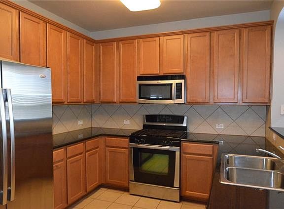 3rd image of 9201 Brodie Ln Unit 3102
