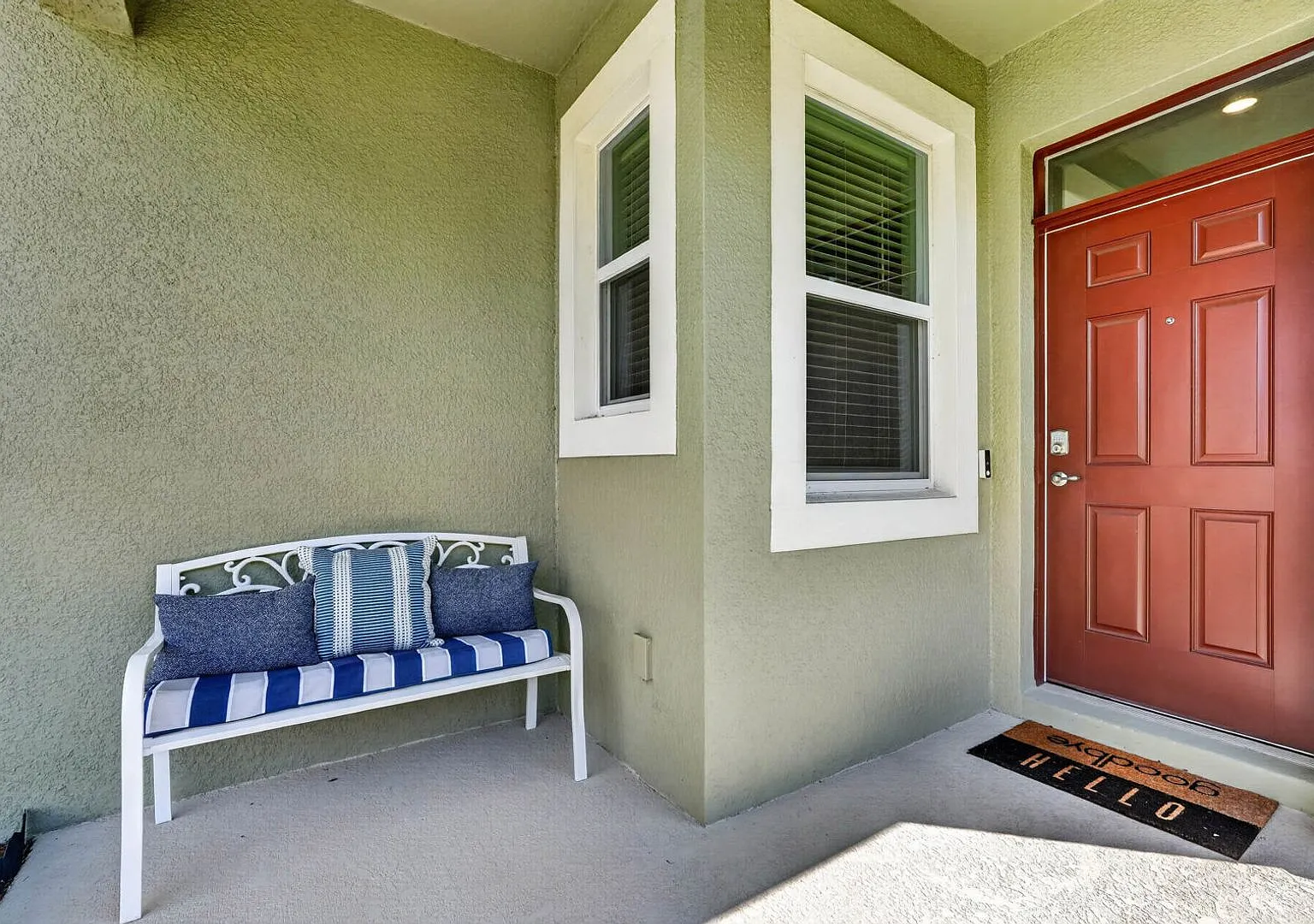 2/2 Townhome in Halifax Plantation — Photo 2
