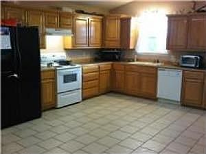 3rd image of 103 Pebble Branch Ln