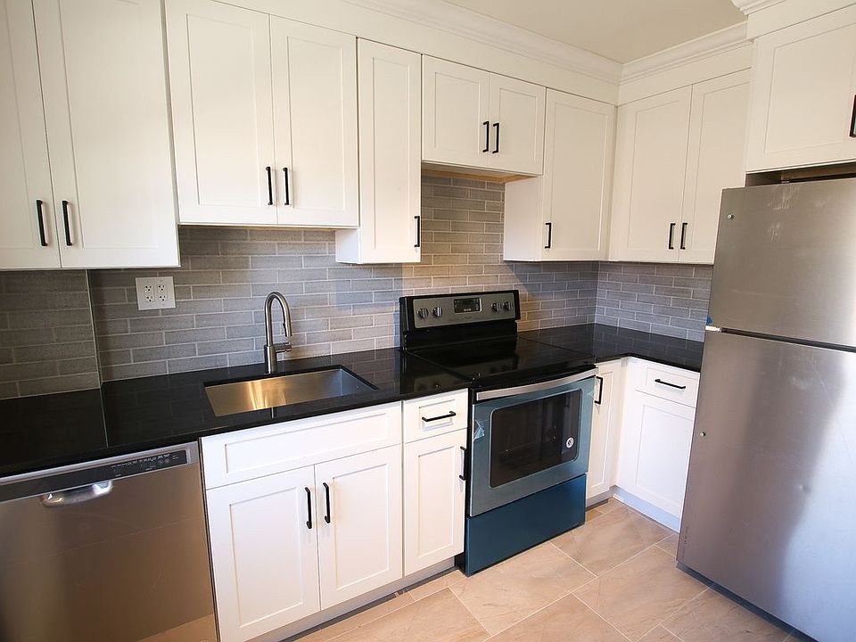 1st image of 8419 126th St