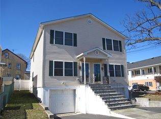 60 1st St, Harrison, NY 10528