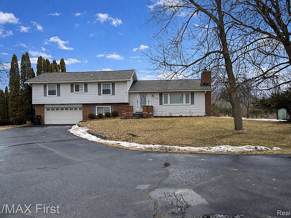 2nd image of 656 Wadhams Rd