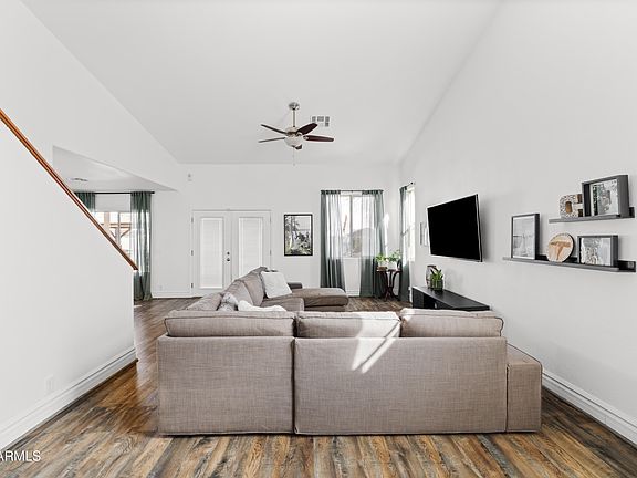 5th image of 7996 W STELLA Avenue