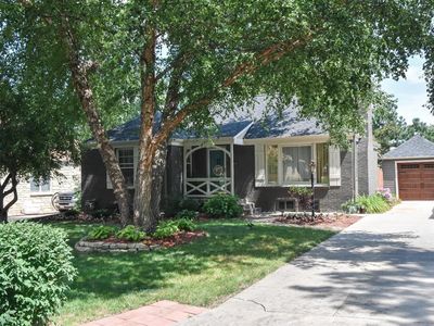 3044 S 41st St, Lincoln, NE, 68506