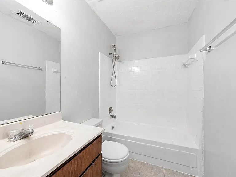3423 Nutwood Ln — Photo 14