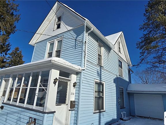 3rd image of 210 Welsh St