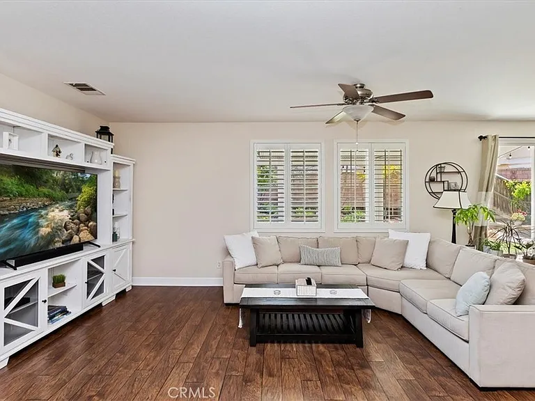 40174 Jaylene St — Photo 7