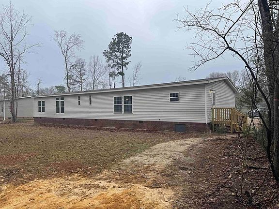 5th image of 165 Ash Hill Dr