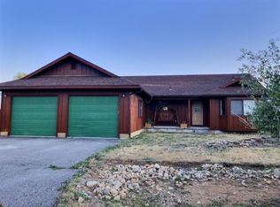 950 W Stuart St, Pinedale, WY 82941