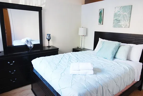 Rented by Eisenberg Exclusives | media 50