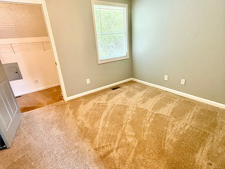 3303 Leslie Ct — Photo 16