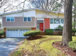 79 Dedham St, Newton, MA 02461