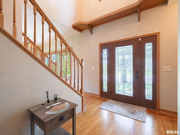 3rd image of 11220 N Brooklyn Pl