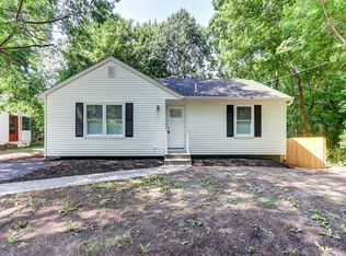 112 21st St, Wading River, NY 11792