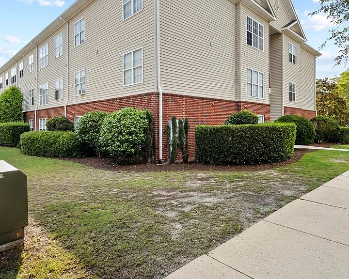 2820 Bloomfield Ln #107 — Photo 21