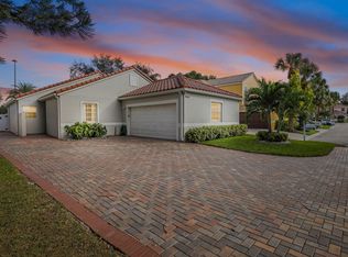 22368 Overture Cir, Boca Raton, FL 33428