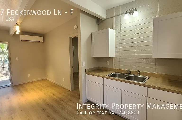 157 Peckerwood Ln #F — Photo 7