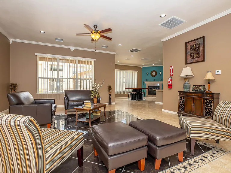 Desert Villas — Photo 9