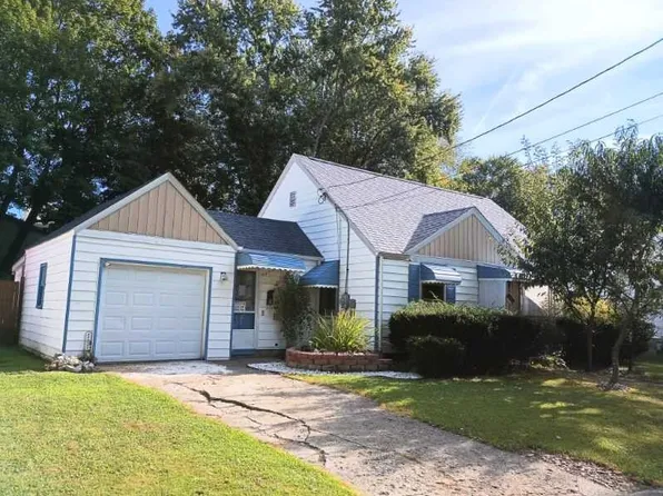6 Lebanon Ave, Greenville, PA 16125