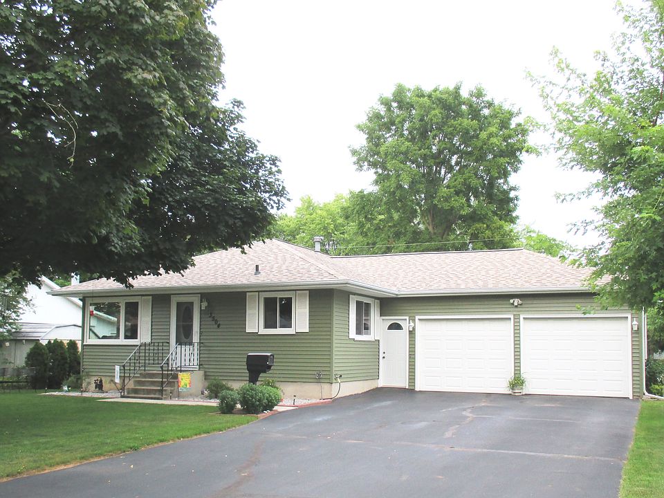 1st image of 3504 17th St