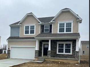 518 Wagon Ave, Pataskala, OH 43062