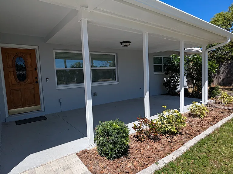 2376 Forest Dr — Photo 3
