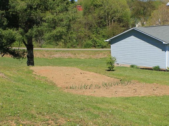 4th image of 14378 King Mill Pike