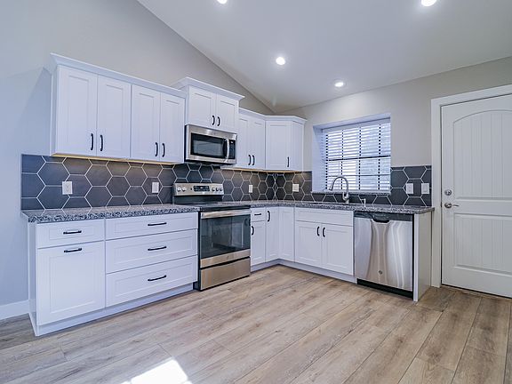2nd image of 921 W University Dr Unit 1242