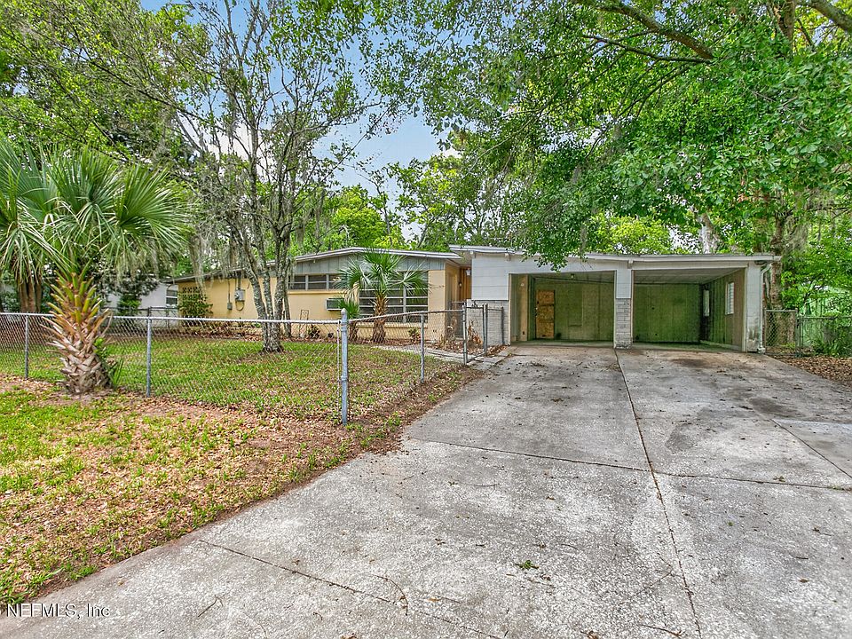 1st image of 1640 CHATEAU Drive