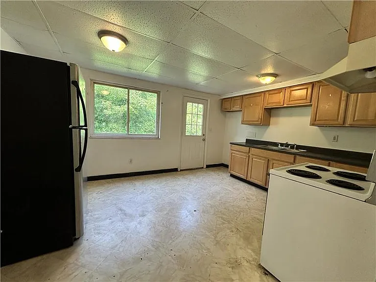 401 Dresden Ave #3 — Photo 2