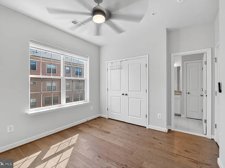 620 Halsey Way — Photo 21