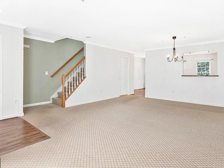 616 Bellerive Ct #85 — Photo 9