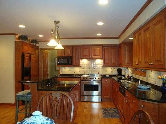 5th image of 340 W Nokomis Ct