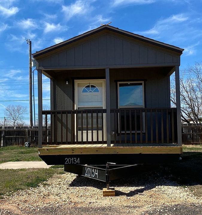 1st image of 402 Arnold Blvd #422