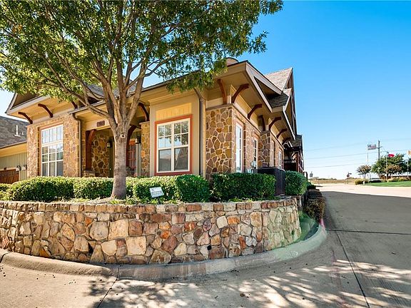 2nd image of 8913 Dewland Dr