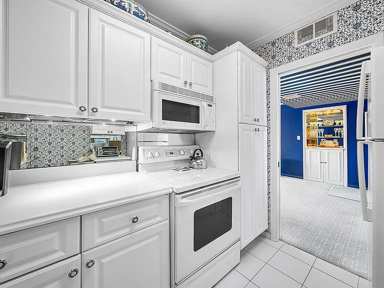 2600 N Flagler Dr #Penthouse 4 — Photo 24