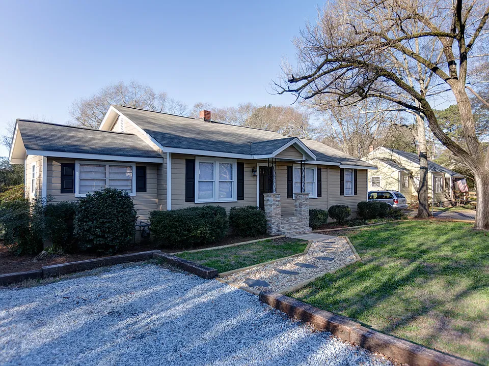 345 Sunset Dr