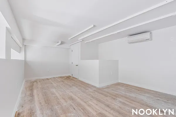 Rented by Nooklyn NYC LLC | media 12