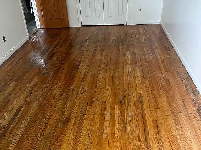 3237 Olinville Ave — Photo 6
