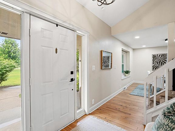 2nd image of 12918 Bell ROAD