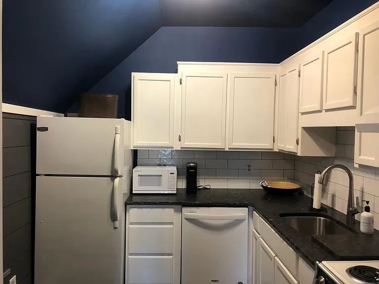 311 Brown St — Photo 8