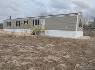 1390 Rendon, Poteet, TX 78065