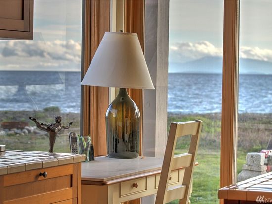 1617 Edwards Dr, Pt Roberts, WA 98281