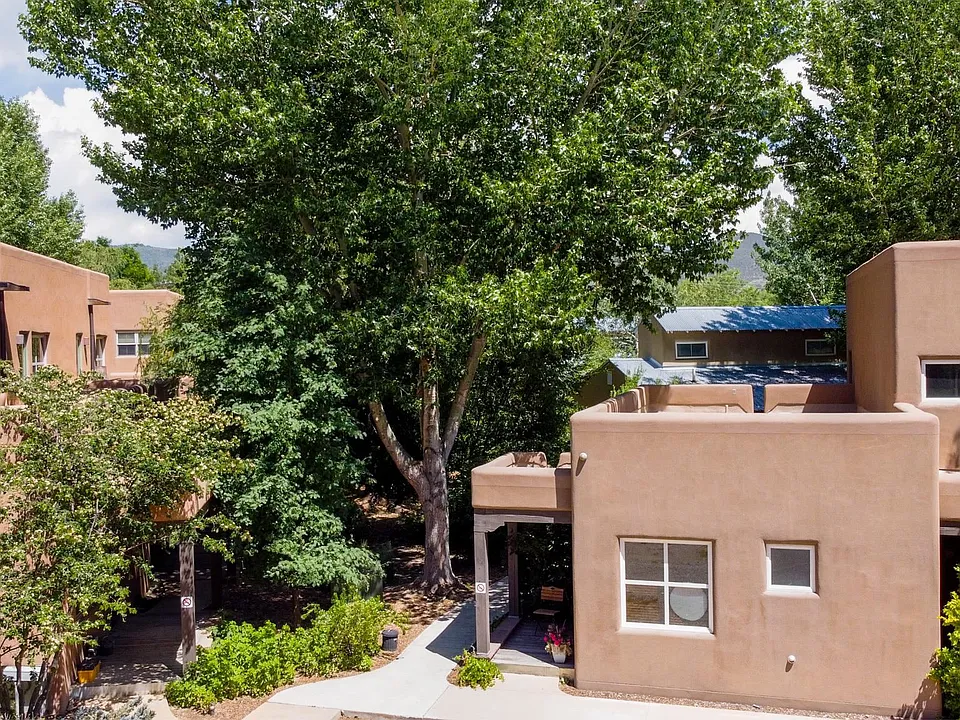208 Paseo Del Pueblo Sur #1-502