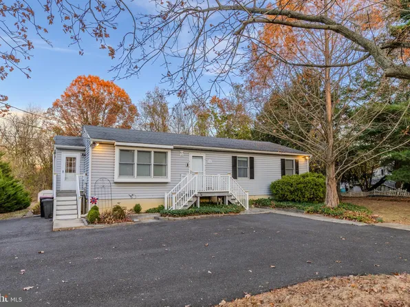1370 New Brooklyn Erial Rd, Sicklerville, NJ 08081