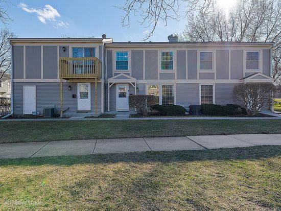 1668 Williamsburg Ct APT B, Wheaton, IL 60189
