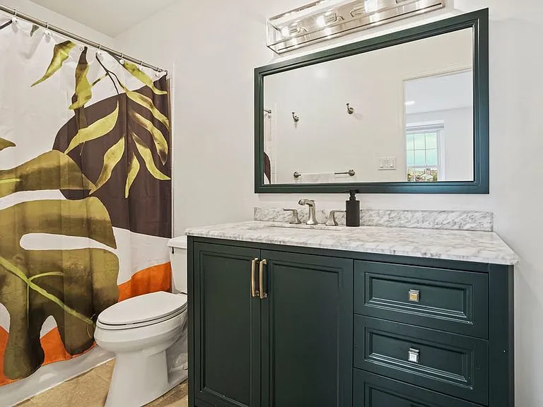 1654 Beekman Pl NW #A — Photo 26