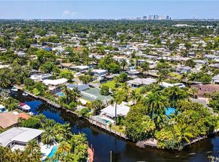 2637 Okeechobee Ln, Fort Lauderdale, FL 33312