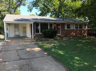 575 Derhake Rd, Florissant, MO 63033