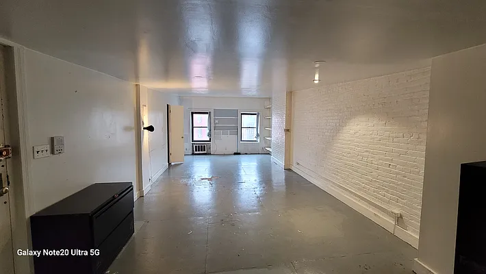 Rented by PL Realty | media 2